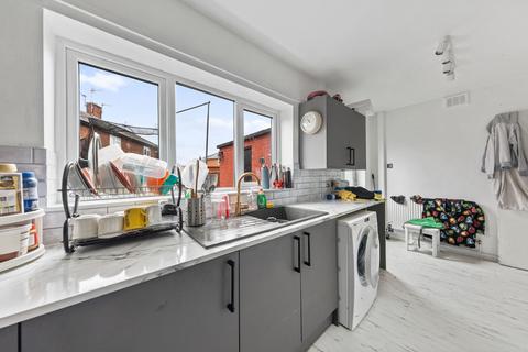 undefined, Kendal Avenue, Warrington, WA2