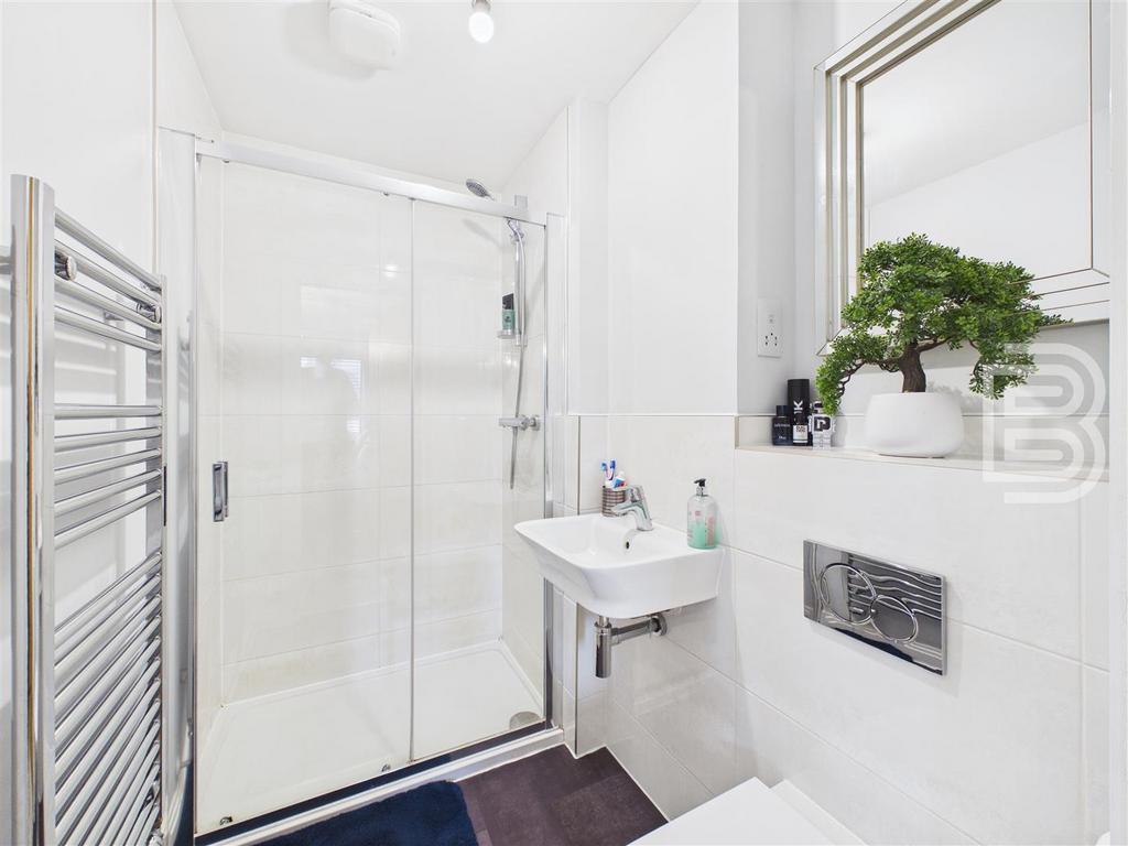 Ensuite.jpg