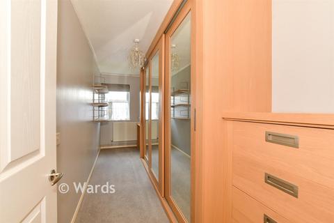 2 bedroom flat for sale, Bishops Way, Canterbury, Kent