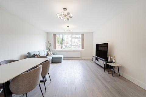 1 bedroom flat for sale, Mount Park Road, Ealing, W5