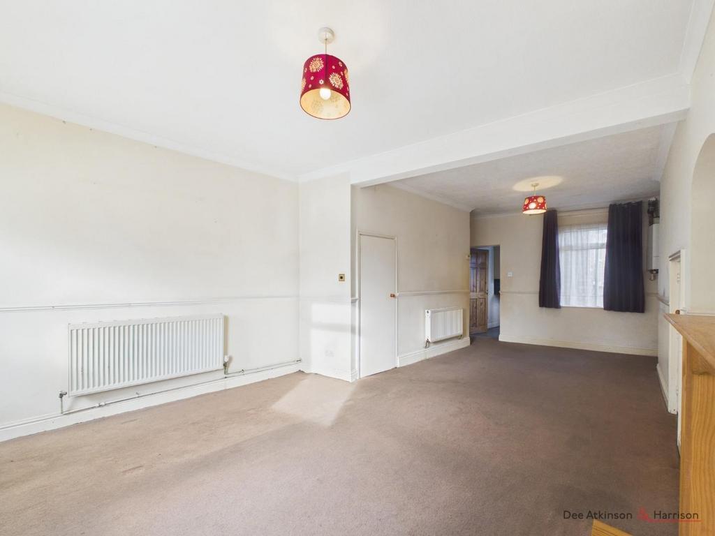 Open Plan Living/Dining Area