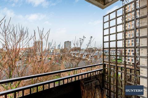 undefined, Chambord Street, Shoreditch, E2
