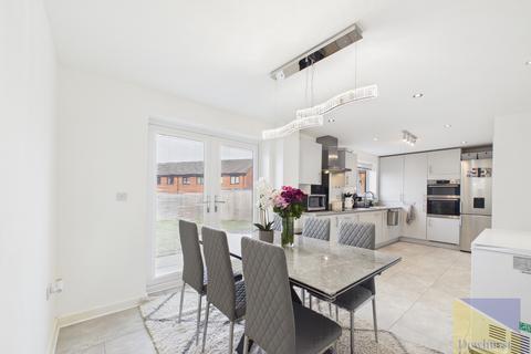 4 bedroom detached house for sale, Maran Court, Bamber Bridge PR5