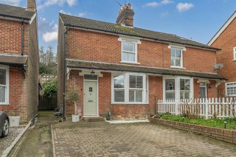 undefined, Lion Lane, Haslemere
