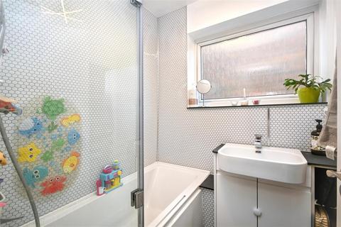 2 bedroom flat for sale, Selwyn Road, Eastbourne