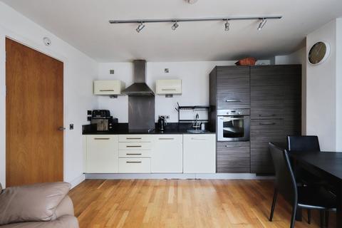 2 bedroom apartment to rent, North Bank, South Yorkshire S3