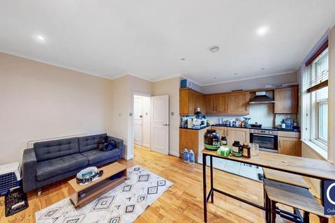 1 bedroom apartment to rent, Cable Street, London, E1