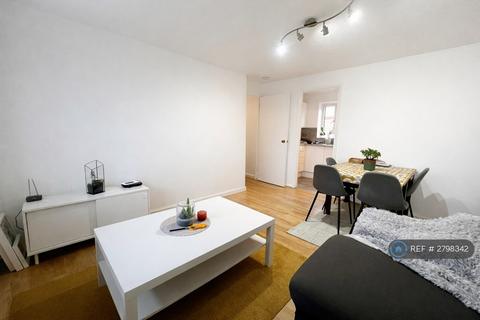 undefined, Longlands Court, Mitcham, CR4