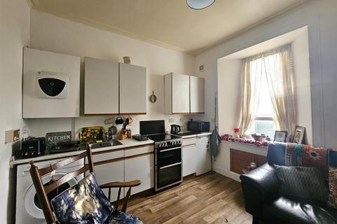 undefined, 2/L, 29 Cardiff Street, Millport, Isle of Cumbrae, KA28 0AS