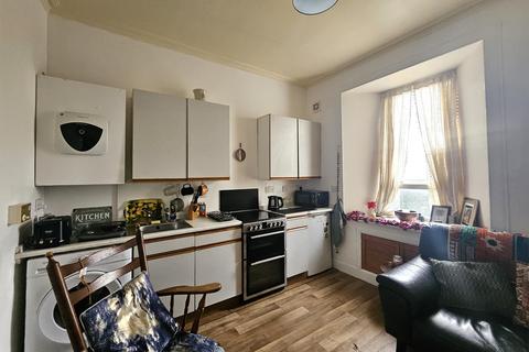 undefined, 2/L, 29 Cardiff Street, Millport, Isle of Cumbrae, KA28 0AS