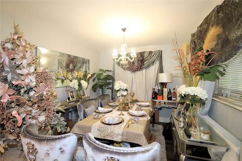 undefined, Monument Road, Surrey GU21