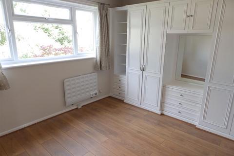 1 bedroom flat to rent, Redwood Court, Surbiton