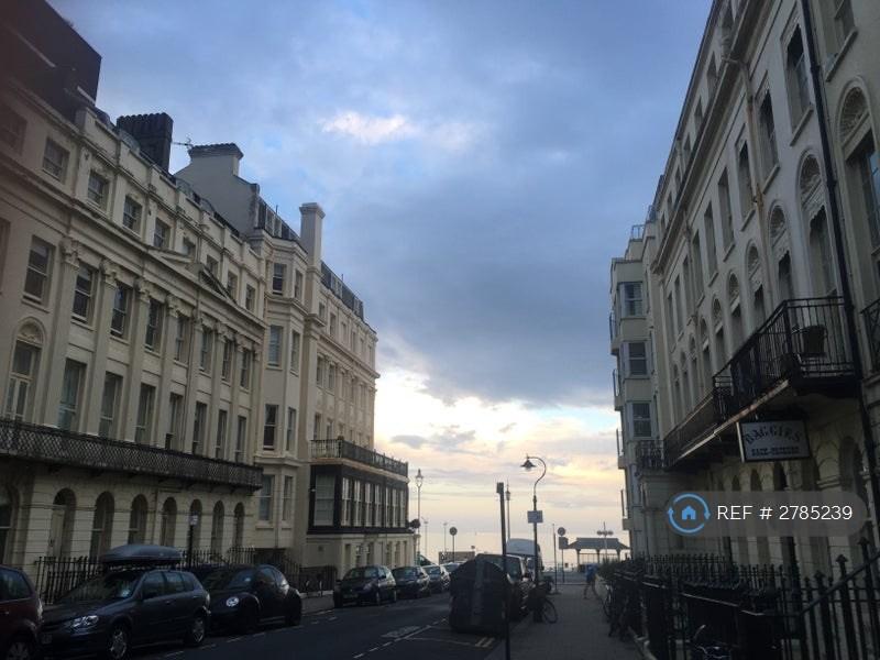 Regency Elegance By Sea