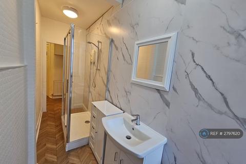 undefined, Kennoway Drive, Glasgow, G11