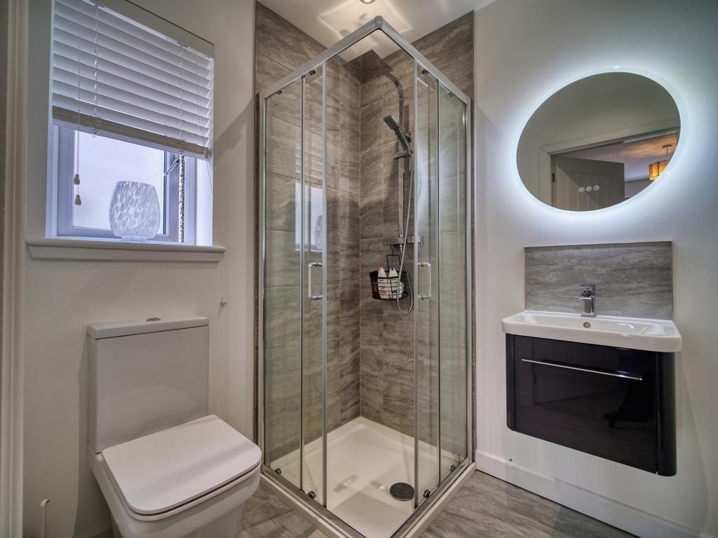 Ensuite