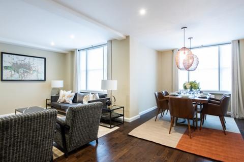 3 bedroom apartment to rent, Hill Street, London W1J