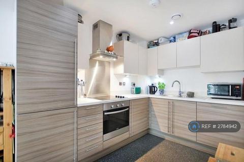 2 bedroom flat to rent, Jamaica Road, London, SE16