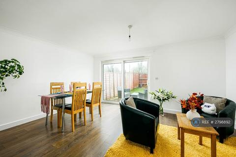 3 bedroom terraced house to rent, Pinkhams Twist, Bristol, BS14