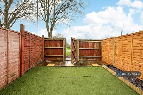3 bedroom terraced house to rent, Pinkhams Twist, Bristol, BS14
