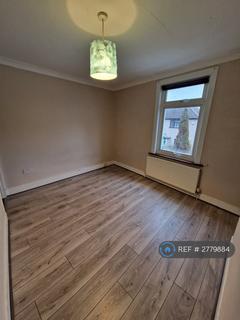 2 bedroom terraced house to rent, Church Road, Swanscombe, DA10
