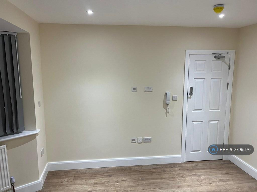 Room 4