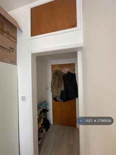 undefined, London, London, N22