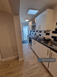 2 bedroom terraced house to rent, Sun Road, Swanscombe, DA10