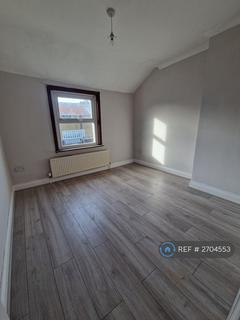 2 bedroom terraced house to rent, Sun Road, Swanscombe, DA10