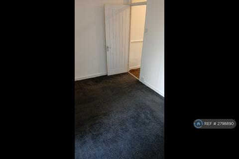 2 bedroom end of terrace house to rent, New Lees St, Ashton-Under-Lyne, OL6