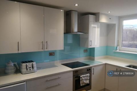 1 bedroom flat to rent, St Katharine Dock, London, E1W