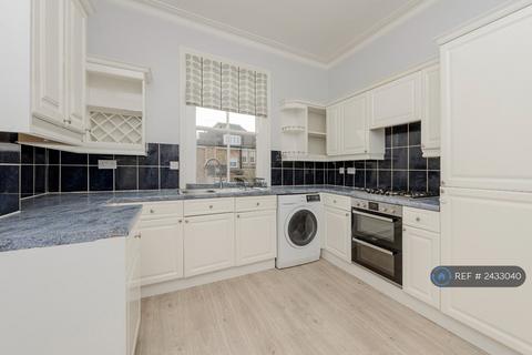 2 bedroom flat to rent, Hazlewell Road, London, SW15