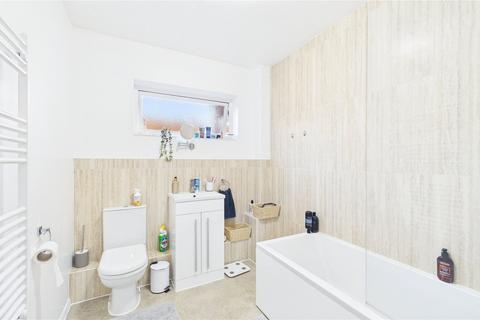 undefined, Alwyne Court, Surrey GU21