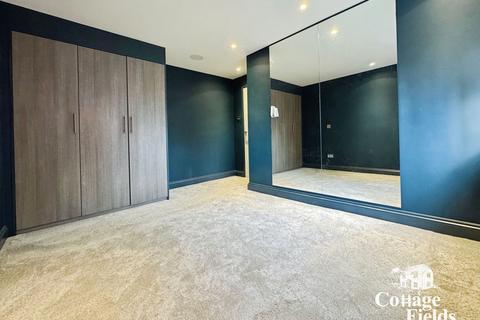 undefined, Gladbeck Way, Enfield, EN2