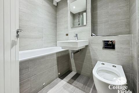 undefined, Gladbeck Way, Enfield, EN2