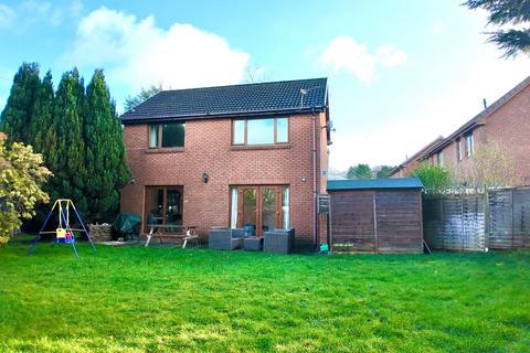 3 bedroom detached house for sale, Cwrt Hendre, Fairview, NP12