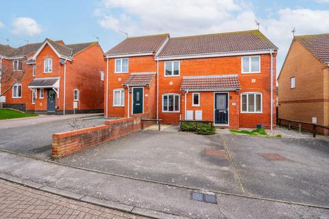 2 bedroom terraced house for sale, Guscott Close, Lowestoft