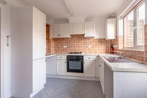 2 bedroom terraced house for sale, Guscott Close, Lowestoft