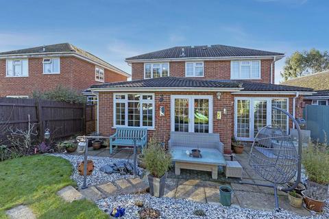 5 bedroom detached house for sale, Maidenhead SL6