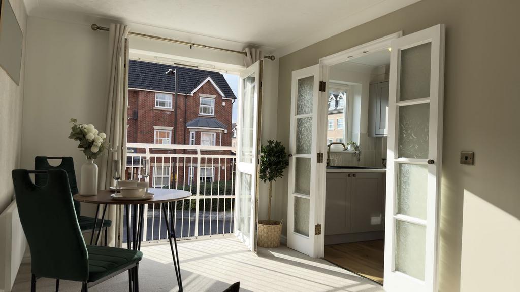 Apartment in Newcastle upon Tyne, Coxlodge - More