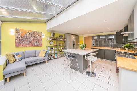 undefined, Abbey Mews, Isleworth TW7