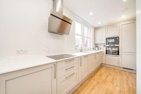 2 bedroom flat for sale, Beaumont Avenue, London W14