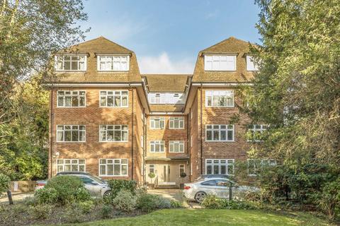undefined, The Downs, London SW20