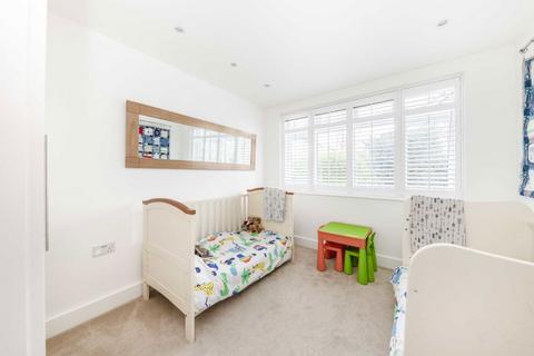 undefined, The Downs, London SW20