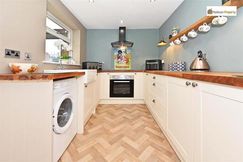 undefined, Highview Road, Fulford ST11