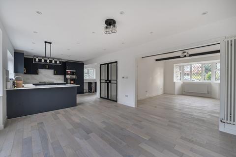 5 bedroom detached house for sale, Hartley Way, Purley CR8
