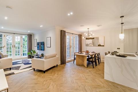 2 bedroom apartment for sale, Flat  Liberty House, Northwood HA6