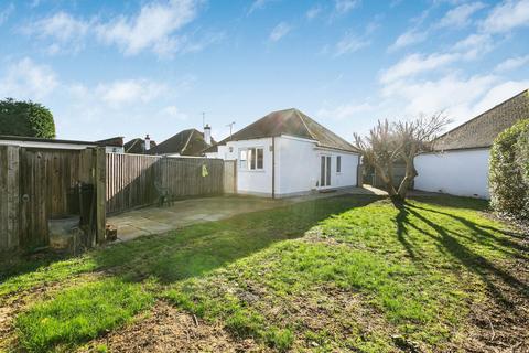 undefined, Kingsway, Staines-upon-Thames, Surrey, TW19