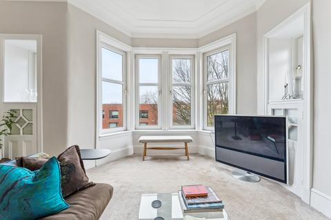 2 bedroom flat for sale, Woodcroft Avenue, Flat 2/2, Broomhill, Glasgow, G11 7HY