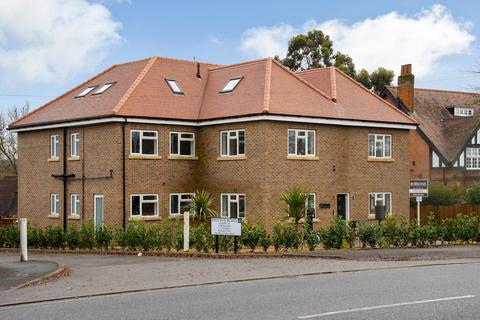 27 Ducks Hill Road, Northwood HA6