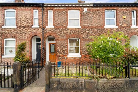 2 bedroom terraced house for sale, Church Lane, Sale